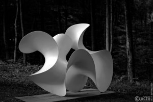 20250927-9A1A4384-Skulpturen-Park-Wuppertal-Eva-Hild-Wave-2017