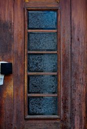 1_2023-03-05-9A1A5886-Holz-Tuer