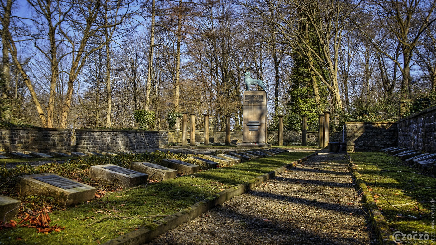 20220305-_A1A5450_1_2_3_4_Optimizer-ON1-Ehrenfriedhof-Barmen