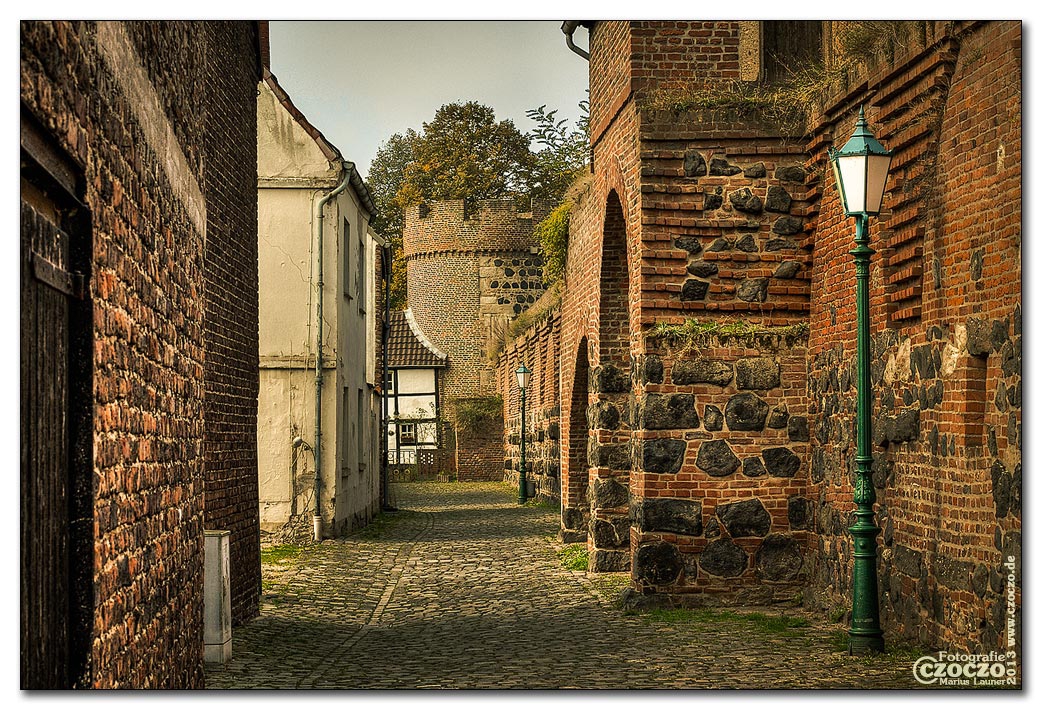 kroetschenturm-zons