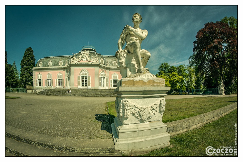 schloss-benrath-1