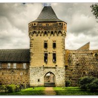 zons-burg zons-burg