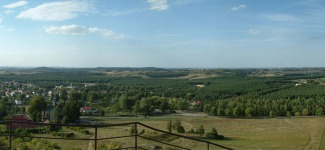 olsztyn-bei-czestochowa-sicht-auf-stadt.jpg