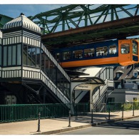 07. Juni 2015 - Schwebebahn - 9495 07. Juni 2015 - Schwebebahn - 9495