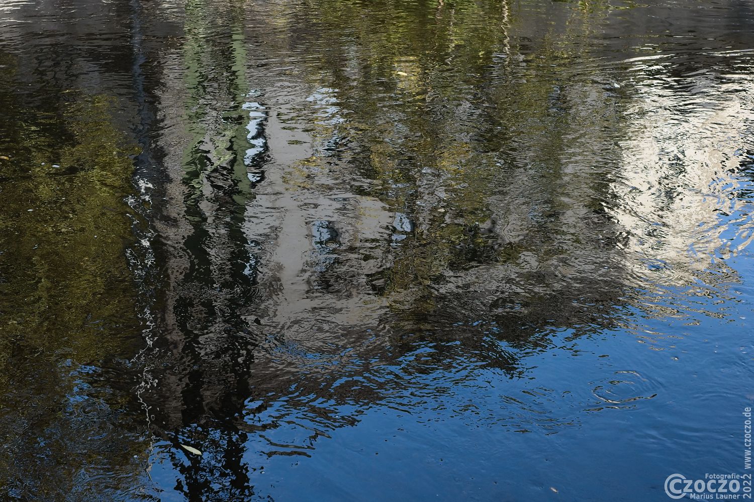 2022-10-17-9A1A0118-ON1-Spiegelung.jpg