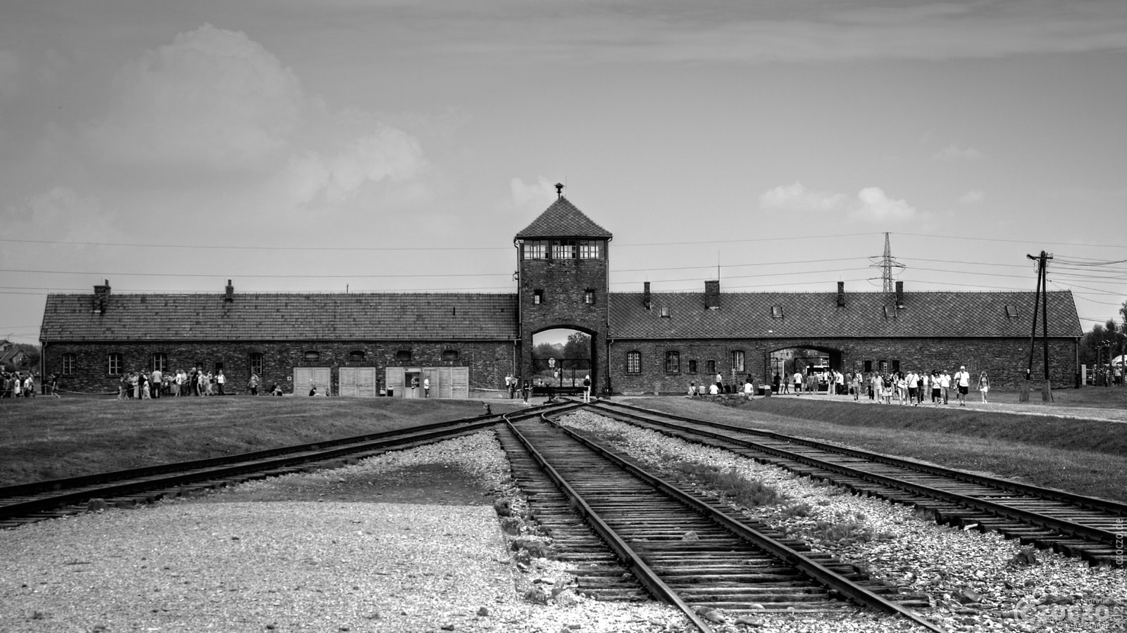 20120804-IMG_1208_tonemapped-Bearbeitet-Holocaust-Gedenktag-2024-2012.jpg