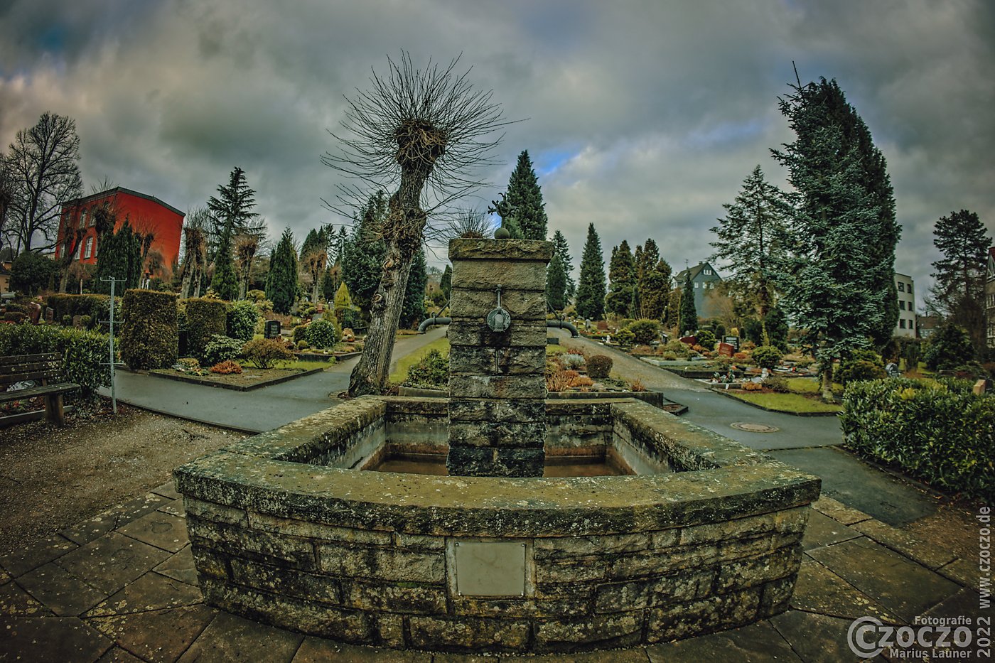 1_20220123-_A1A4669_70_71_72_73_Optimizer-ON1-Friedhofsbrunen-.jpg