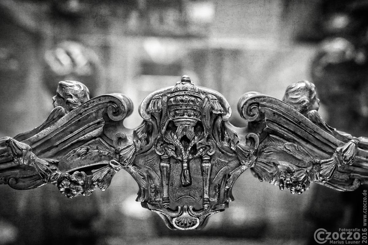 IMG_4772-Papstliche-Detail.jpg