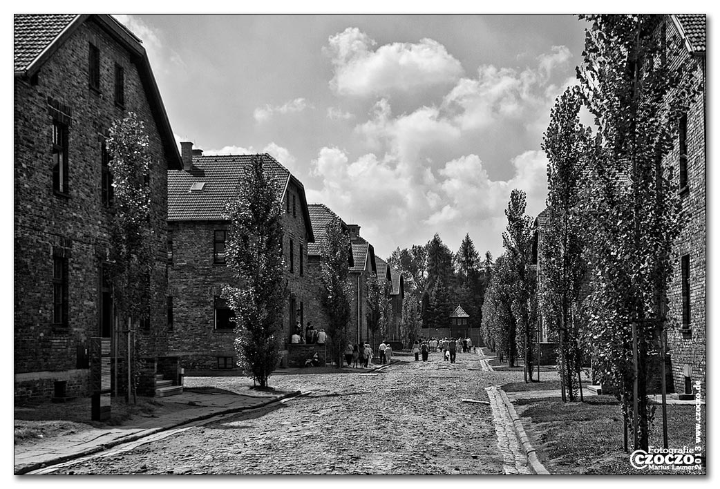 auschwitz-i.jpg
