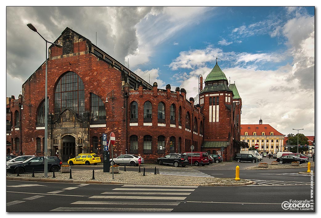 breslau-markthalleaussen.jpg
